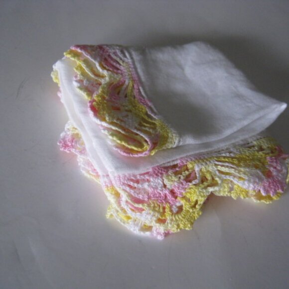 Lot of 7 Vintage Ladies Handkerchiefs Embroidered Crochet Edging Lace Silk Linen - Picture 10 of 16